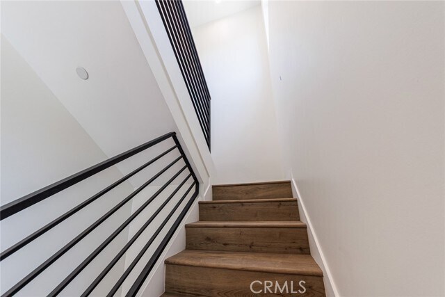 Building Photo - 1855 Crenshaw Blvd