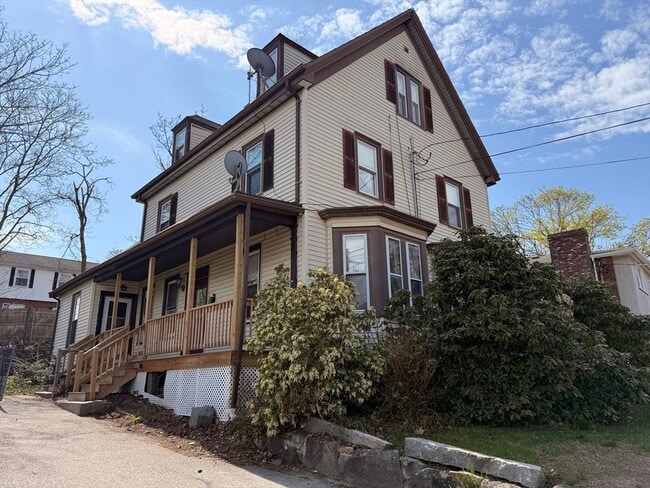 Building Photo - 81 South St