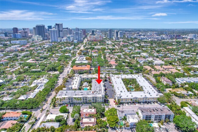 Building Photo - 1515 E Broward Blvd