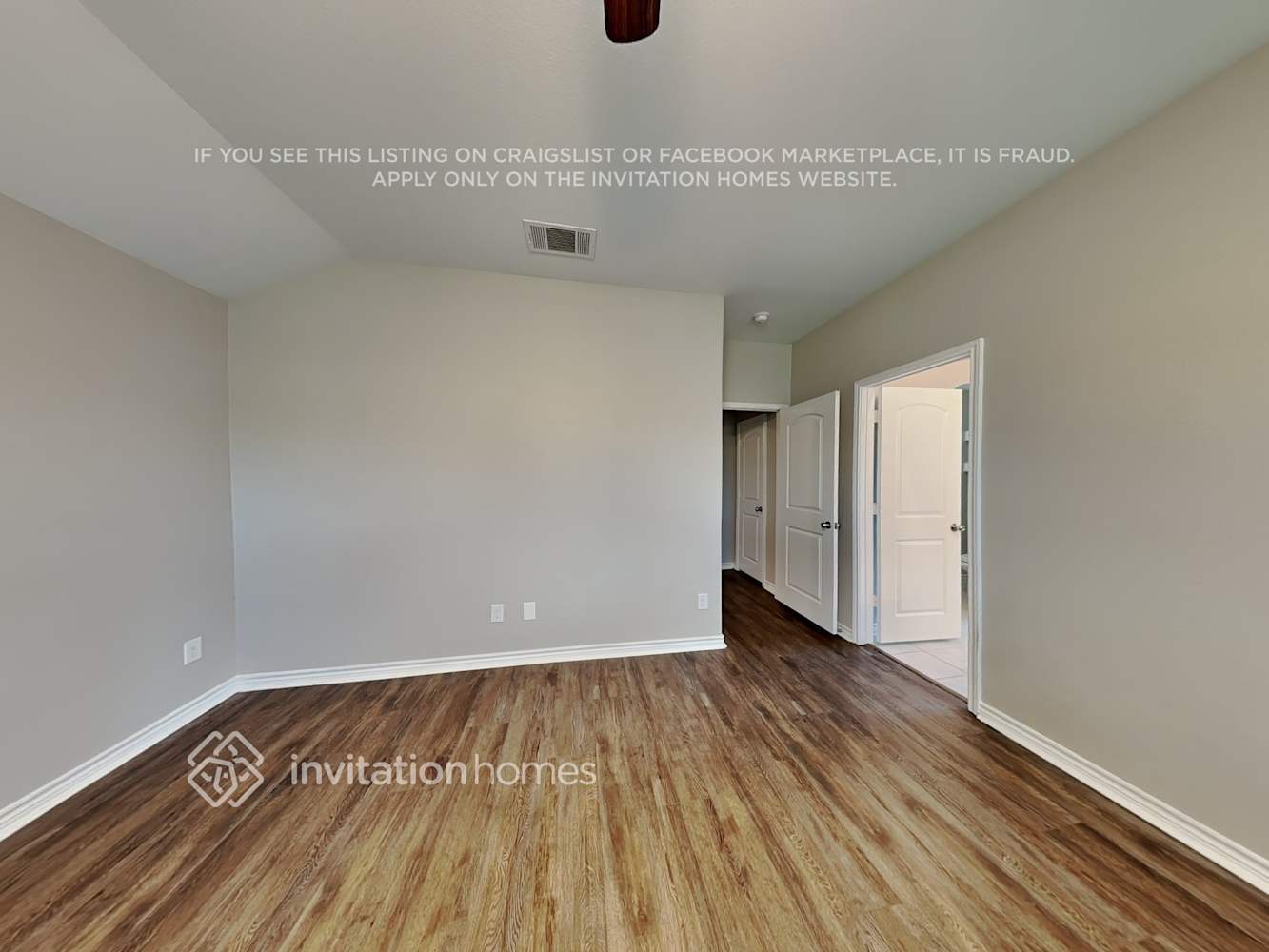 Building Photo - 137 Acadia Ln