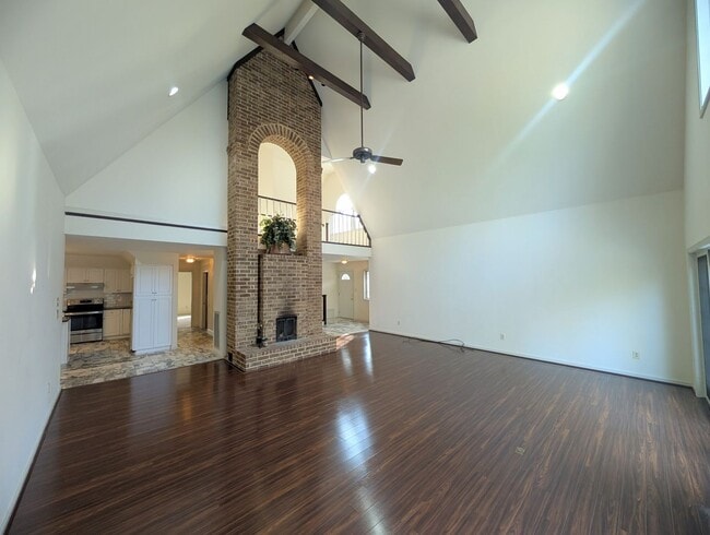 Building Photo - 8522 Croaker Rd