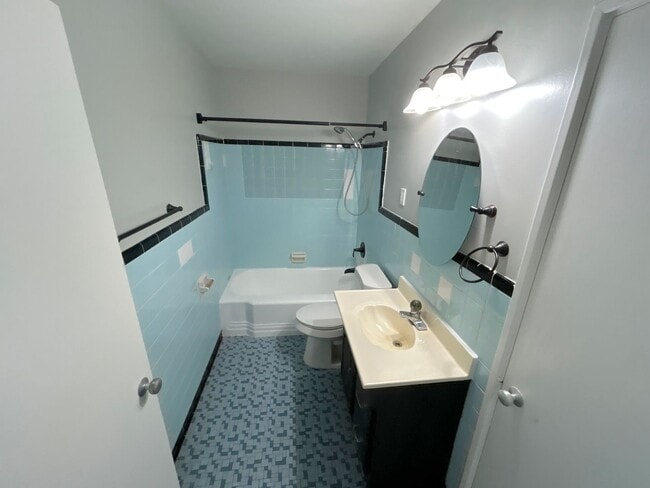 Building Photo - 5366 Brantford Ave