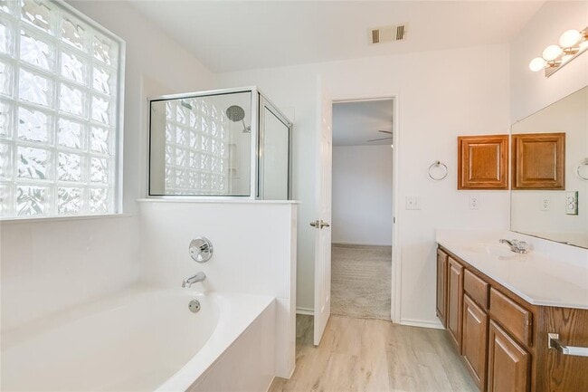 Building Photo - 1628 Poppy Seed Ln