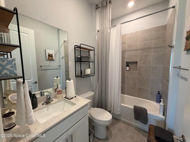 Building Photo - 2371 Caravan Pl
