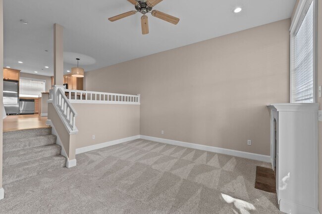 Building Photo - 3bd/3ba Seattle House