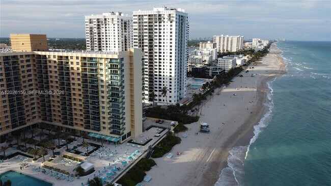 Building Photo - 2501 S Ocean Dr