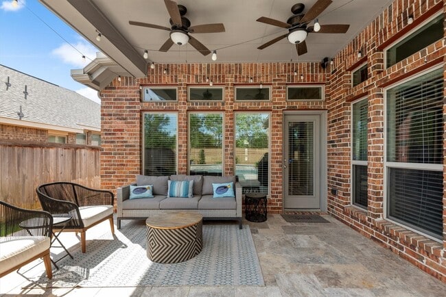 Building Photo - 19122 Panther Cave Ct