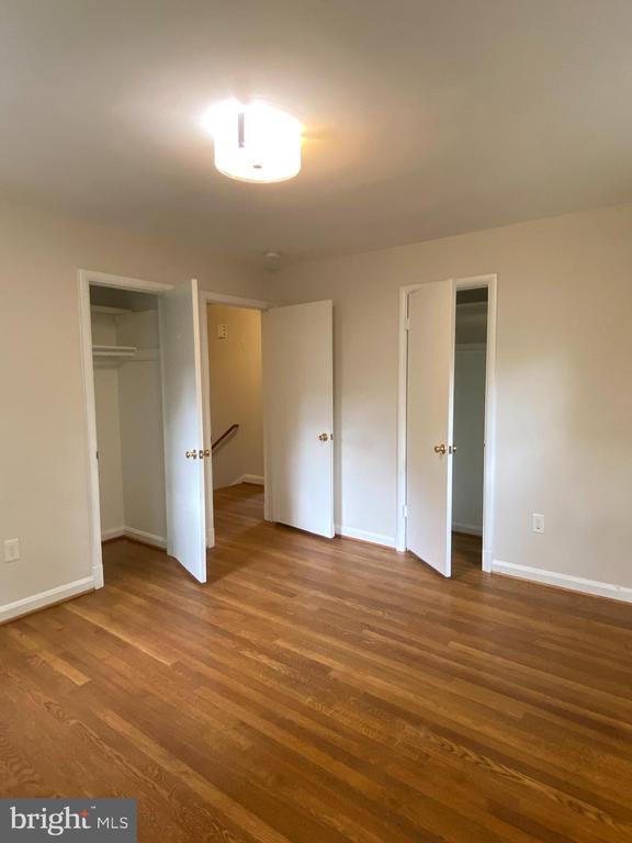 Building Photo - 3137 Creswell Dr