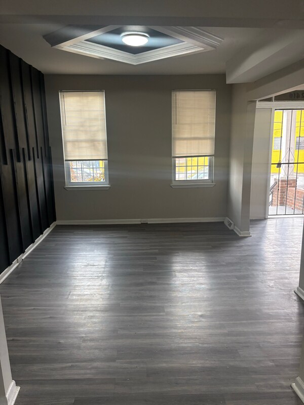 Building Photo - 2416 W Franklin St