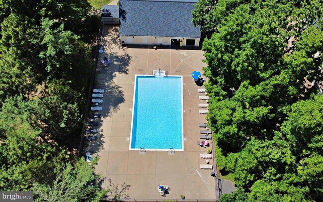 Building Photo - 13573 Orchard Dr