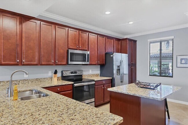 Building Photo - 17108 Vardon Ter