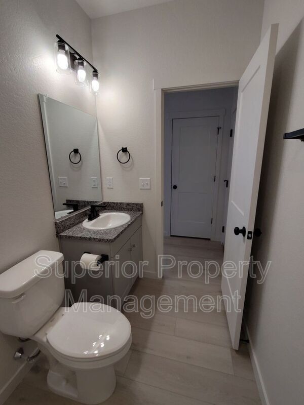 Building Photo - 1536 Carol Ann Wy