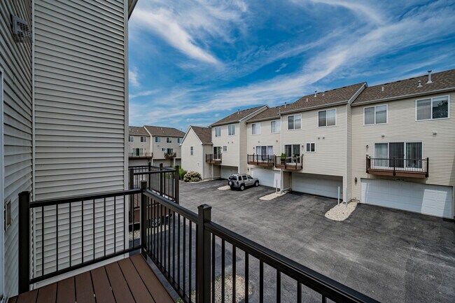 Building Photo - 14626 Paul Revere Ln