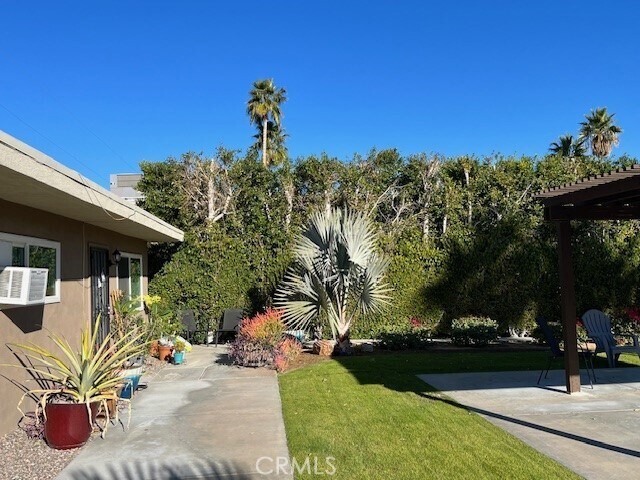 Building Photo - 37067 Bankside Dr