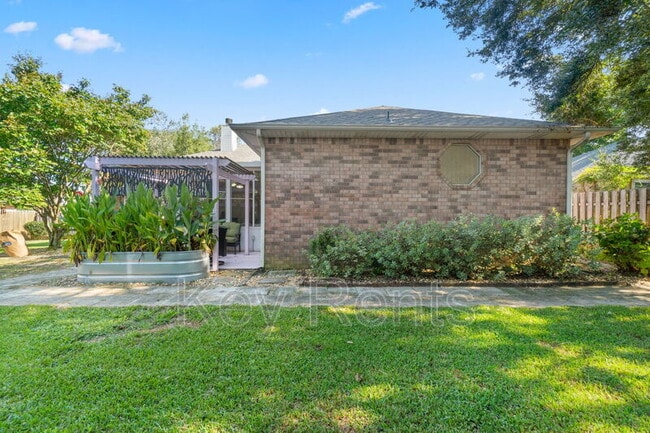 Building Photo - 1504 Muirfield Rd