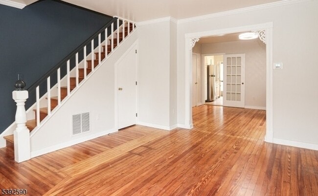 Building Photo - 24 Montague Pl