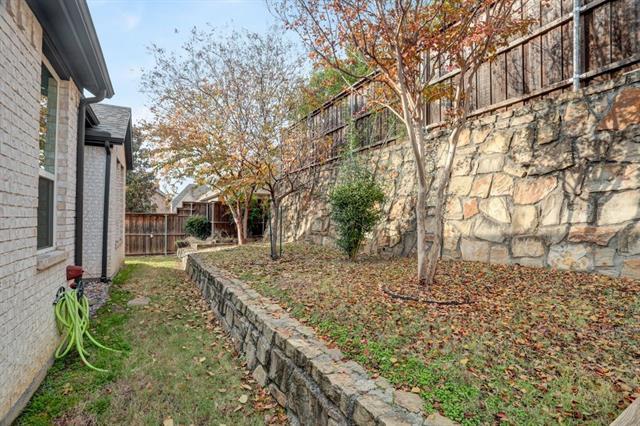 Building Photo - 1118 Maverick Dr