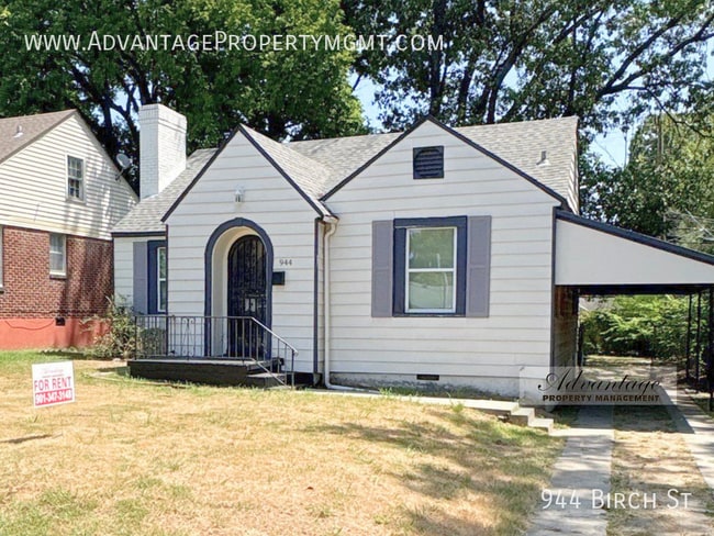 Building Photo - 944 Birch St
