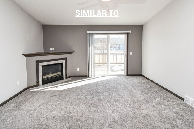 Building Photo - East Sioux Falls 4-Bedroom Townhome – Style, Space & Convenience!