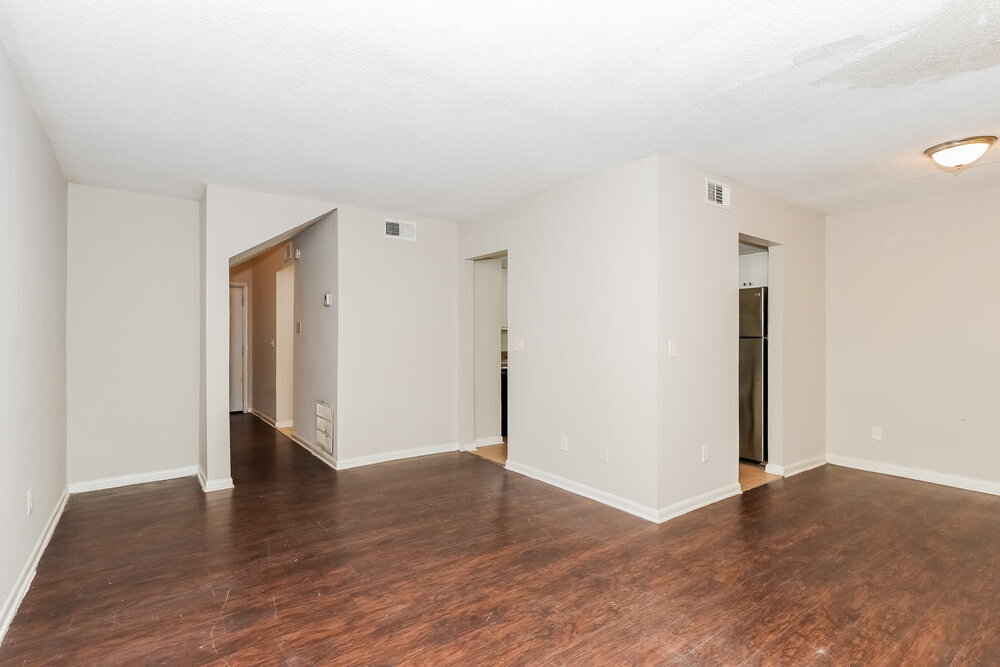 Building Photo - 3419 Cobbs Ferry Dr
