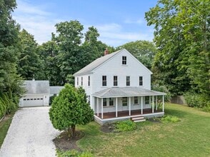 Building Photo - 17 Lovers Ln