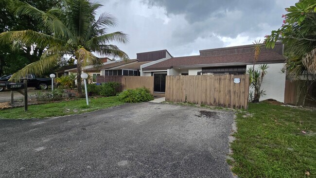 Primary Photo - 6980 NW 30th Terrace