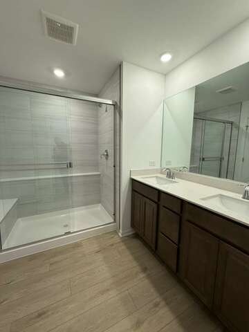 Building Photo - 25644 W Yorkshire Dr