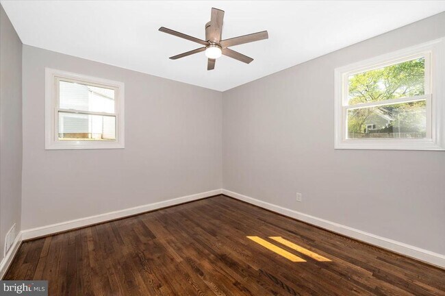 Building Photo - 13205 Okinawa Ave