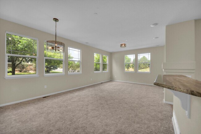 Building Photo - Modern 2-Bed, 3-Bath Home in The Village at Five Parks – Ralston Valley - AVAILABLE SEPTEMBER 1ST!!