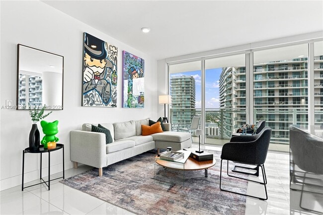 Building Photo - 1080 Brickell Ave