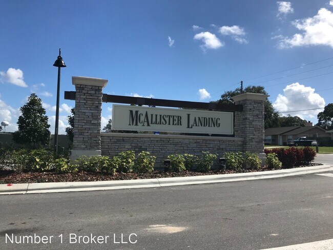 Building Photo - 6 br, 4 bath House - 752 Caterpillar Run