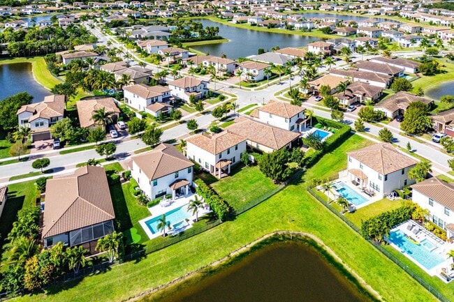 Building Photo - 3234 Klays Ct