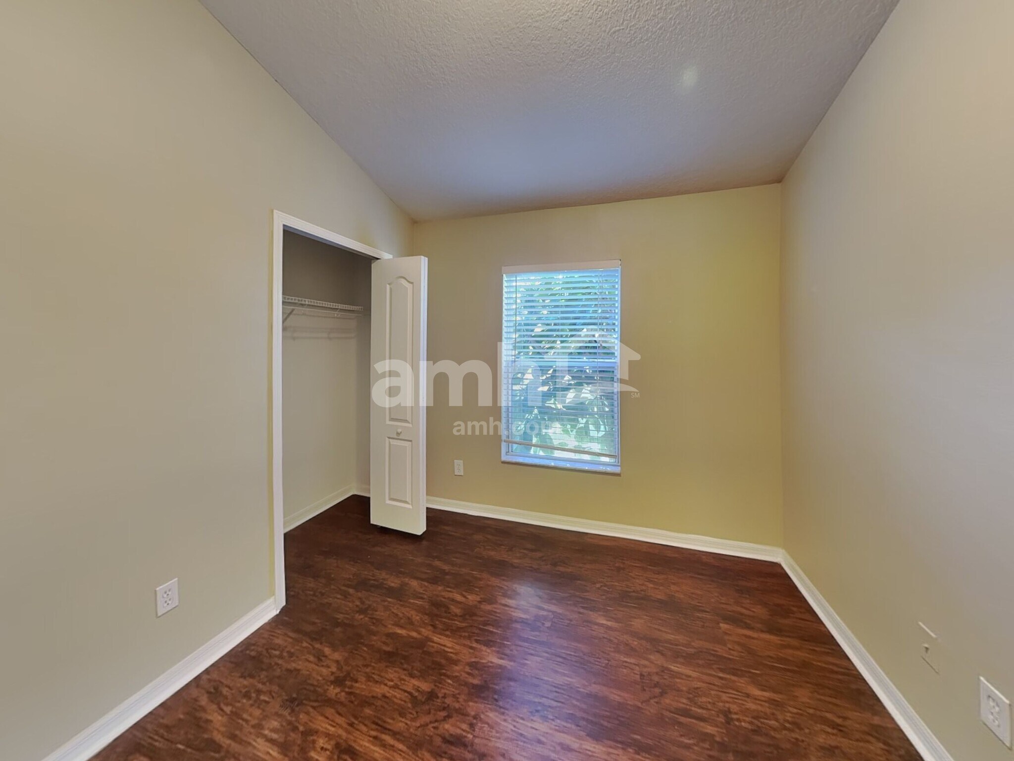 Building Photo - 5831 Wrenwater Dr