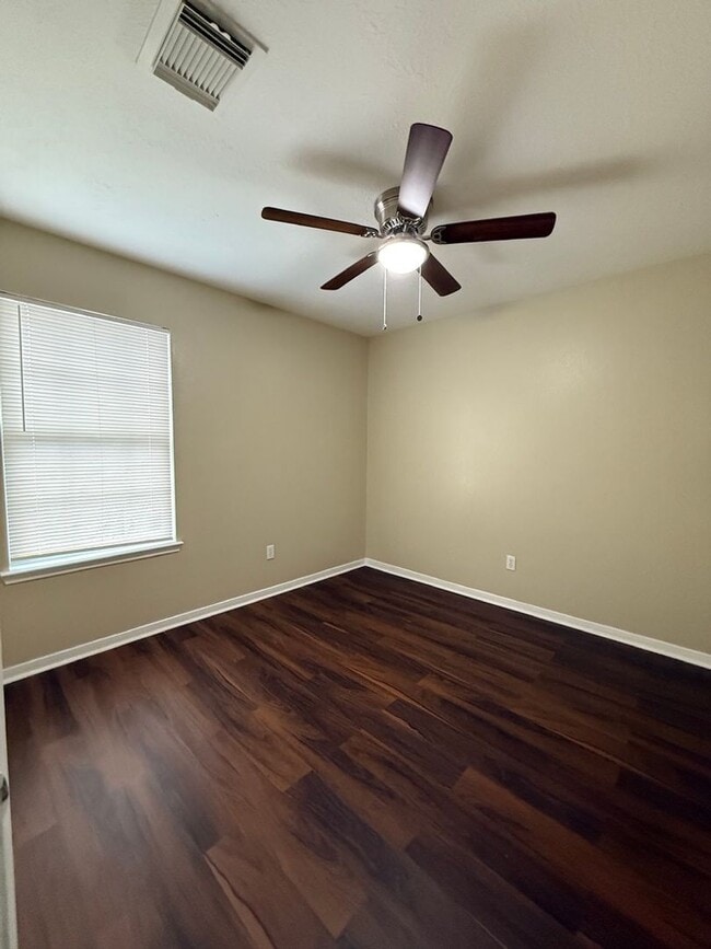 Building Photo - 5909 Allison Rd