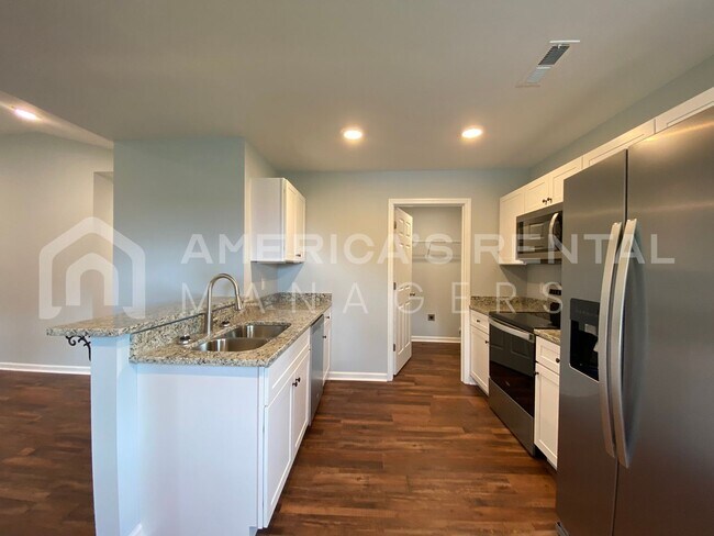 Building Photo - Home for Rent in Logan, AL!!! Minutes from...