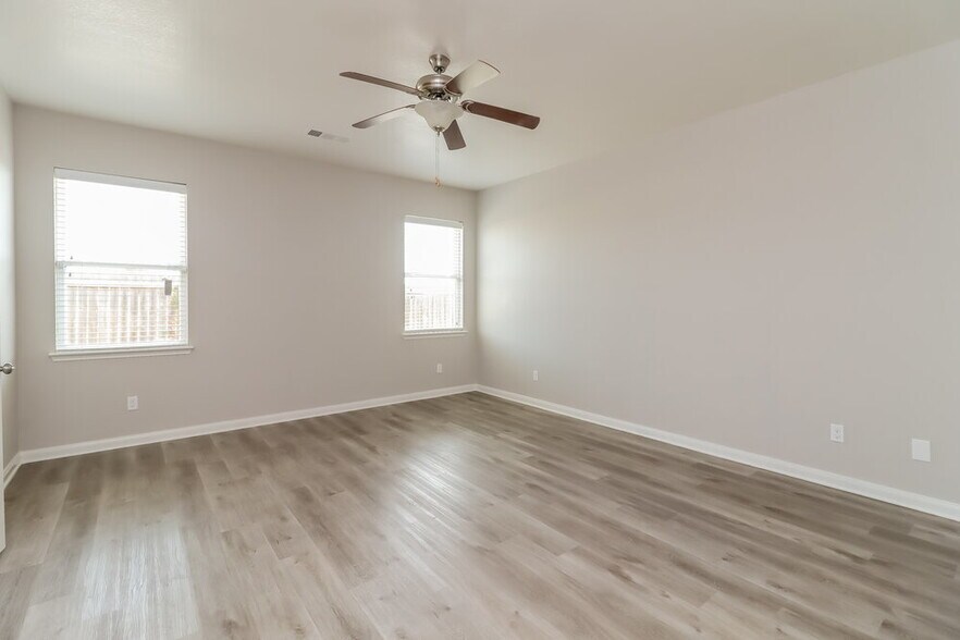 Building Photo - 4204 Tower Ln