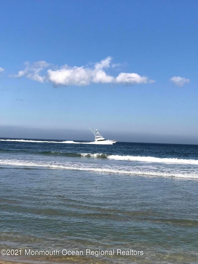 Building Photo - 24 Embury Ave