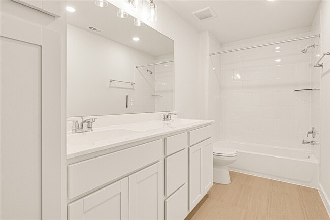 Building Photo - 31819 Autumn Spur Ln