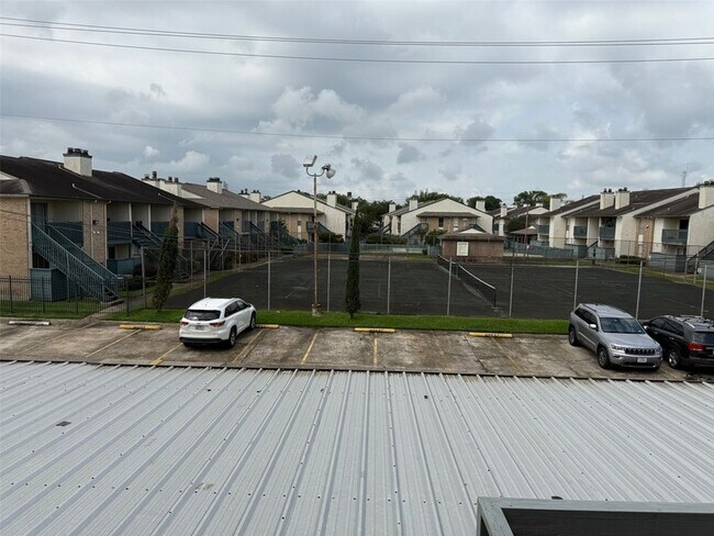 Building Photo - 260 El Dorado Blvd