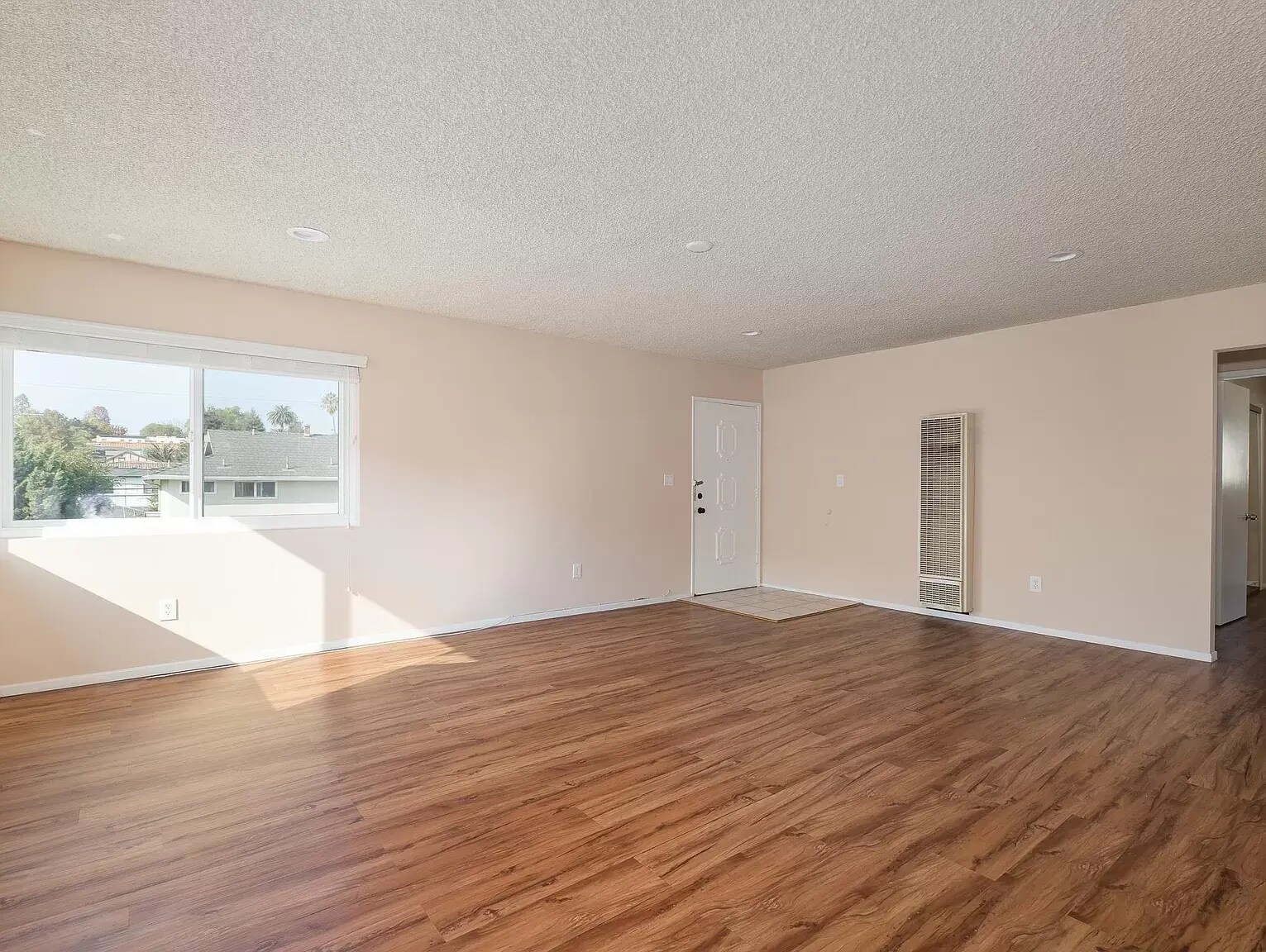 Building Photo - 2302 Aviation Blvd