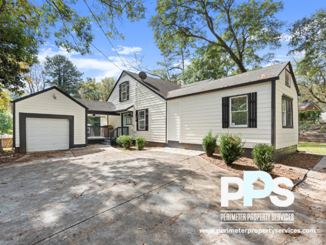 Building Photo - 1527 Mayflower Ave SW