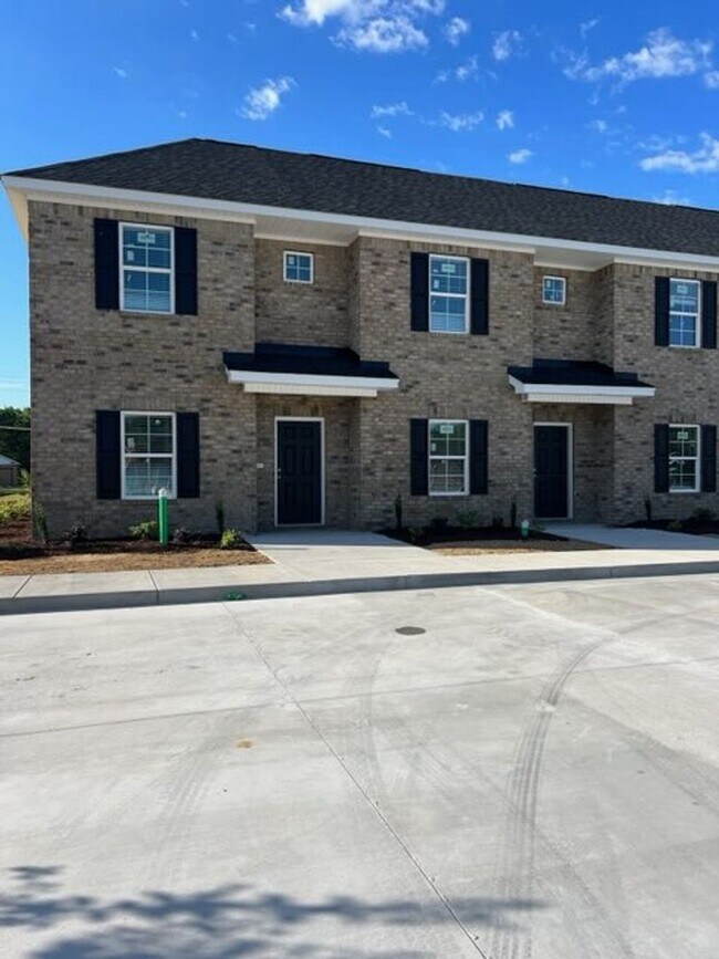 Building Photo - New Construction   $100$ off FIRST MONTHS ...