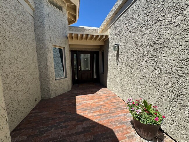 Building Photo - Cameldale Gated Community