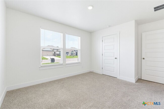 Building Photo - 8822 Trungle Rd