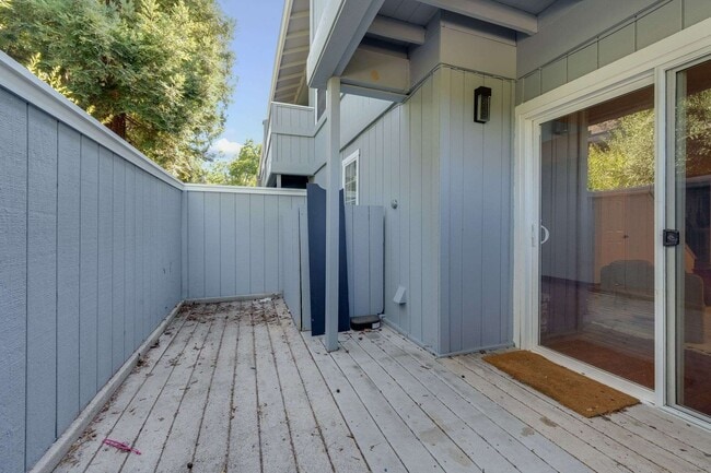 Building Photo - 4235 Sheldon Cir