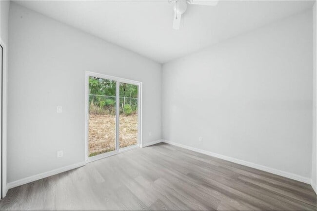 Building Photo - 1450 Las Villas Blvd
