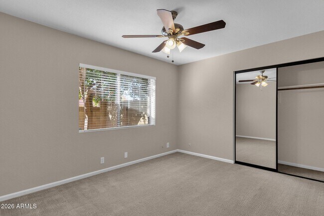 Building Photo - 4307 E Karen Dr