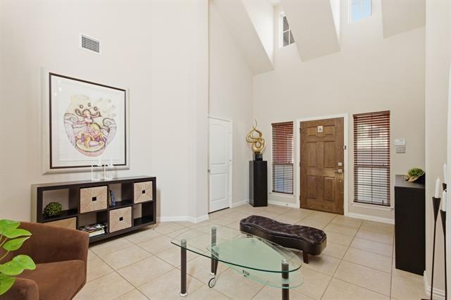 Building Photo - 10537 Matador Dr