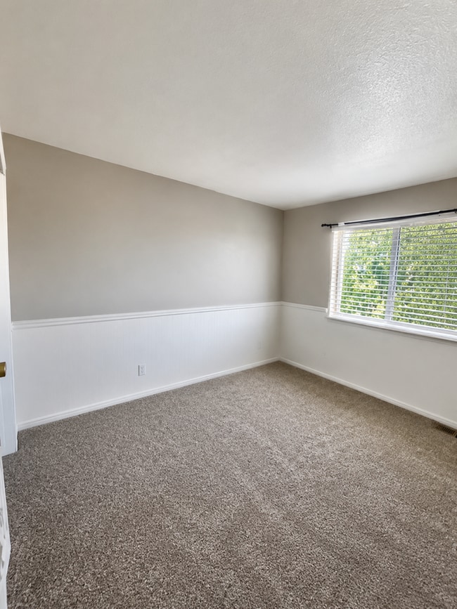 Building Photo - 4626 Bancroft Dr