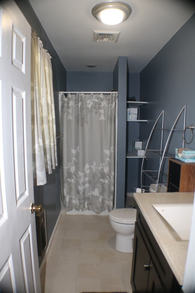 Building Photo - 25049 Ocean Gateway